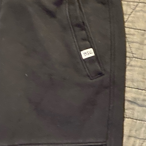 L (14-16) DSG BLACK JOGGERS - Picture 3 of 7